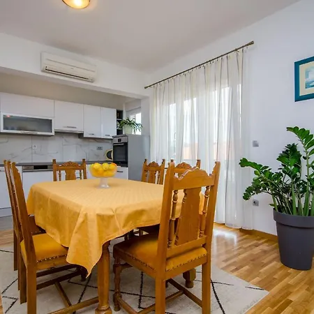 Apartman Toma